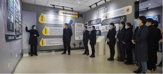 参观禁毒教育基地 筑牢禁毒思想防线——邮储银行福鼎市支行组织党员干部参观福鼎市林则徐禁毒教育基地