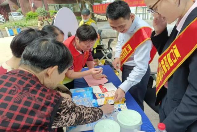 金蛇献瑞，福汇万家 | 厦门国际银行泉州分行“3.15”期间开展外汇政策下基层宣传活动