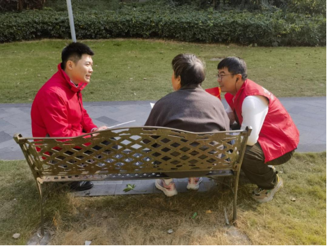 平安融易漳州分公司举办“迎新春送温暖，反诈宣传进万 公益活动