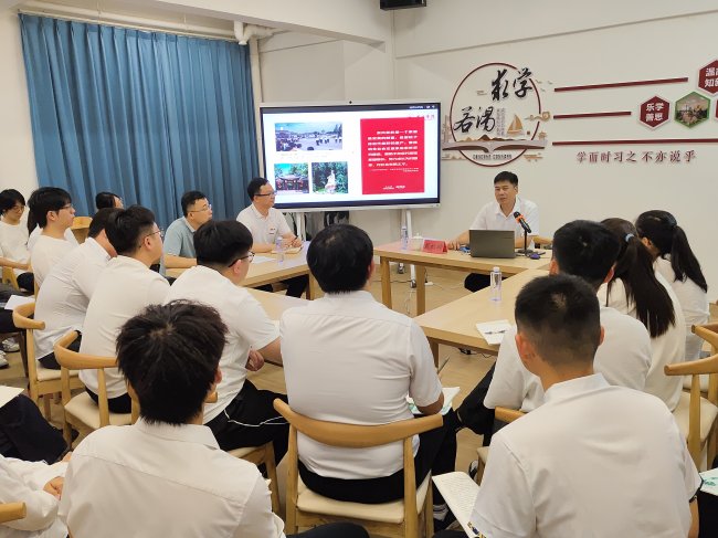 温擎青衿心，这堂社区家风思政课走心更润心