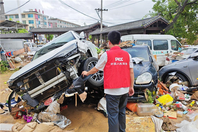 人保财险宁德福鼎支公司：闻“汛”而动 全力迎战暴雨灾情